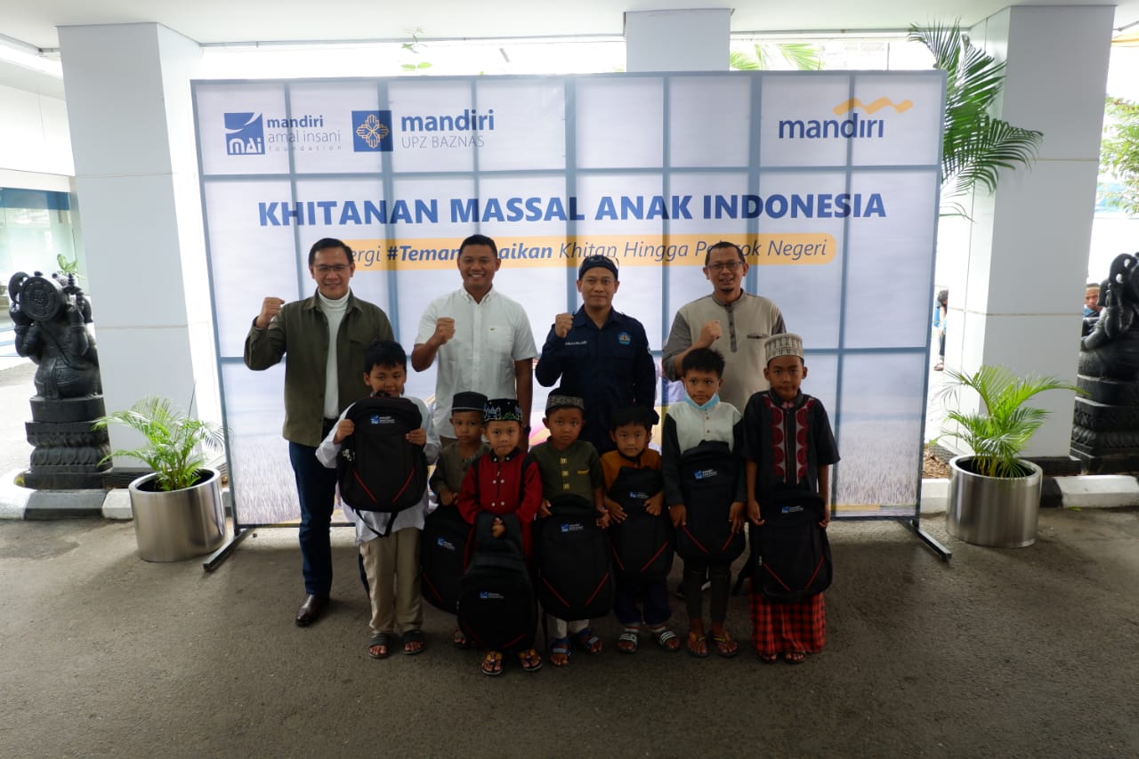 Mandiri dan MAI Gelar Program Sunat Massal