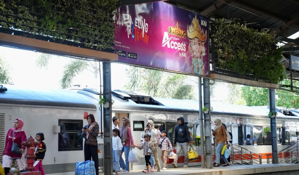 Tiket Kereta Api Long Weekend Libur Nasional Wafat Isa Almasih Sudah Habis Terjual