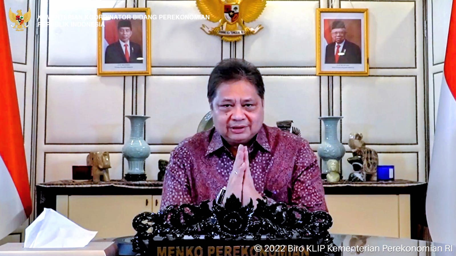 Airlangga Sampaikan Duka Mendalam Atas Tragedi Kanjuruhan