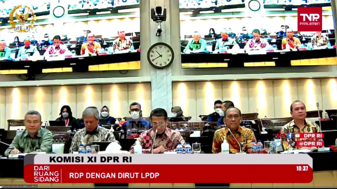 Kemendikbud Ristek-LPDP Siapkan Beasiswa untuk 282.334 Orang