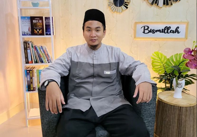 Simak! Ini Cara Menangkal Penyakit Ain Pada Wanita Menurut Ustadz Muhammad Faizar