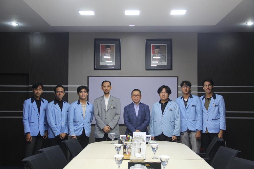 6 Mahasiswa UBL Ikut Program UK–SERP