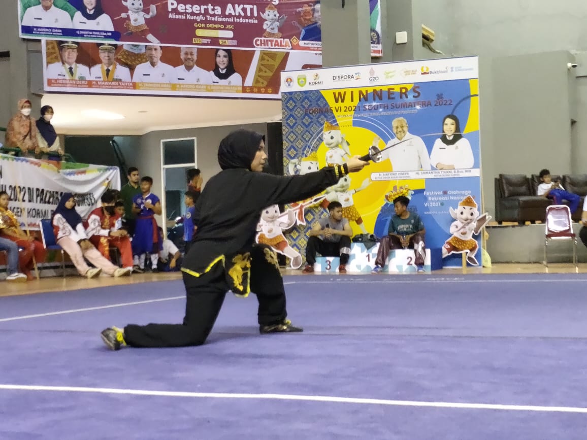 Patut Berbangga, Atlet Kungfu Binaan Korni Lampung Sabet 14 Medali di Fornas VI Palembang