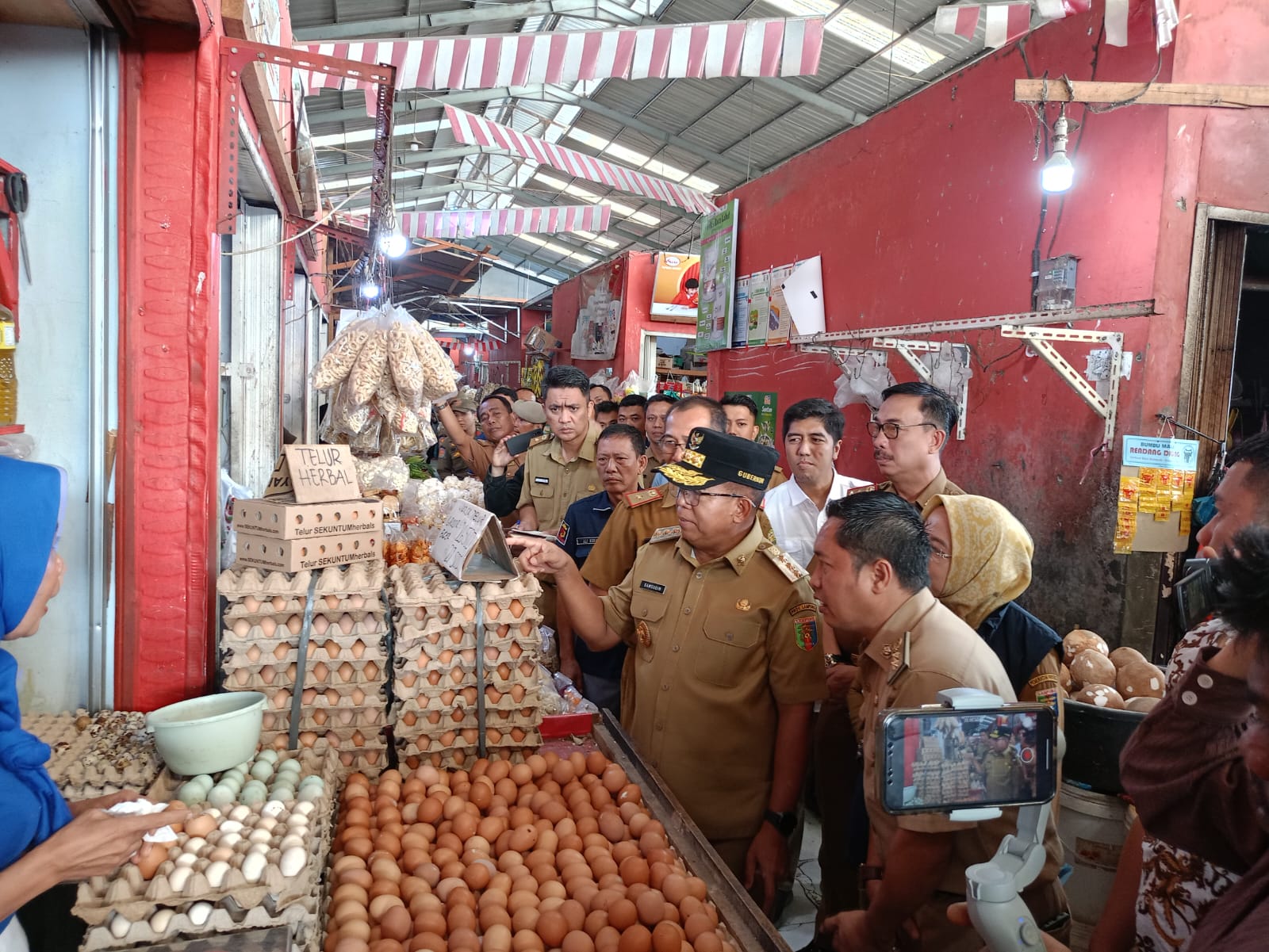 Temukan Harga Cabai Melonjak, Pj. Gubernur: Kita Siapkan Oprasi Pasar