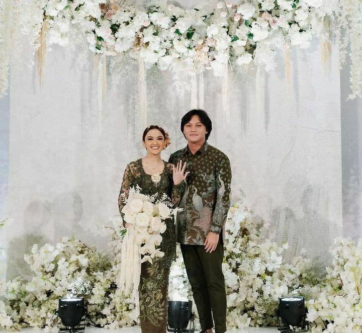 Selamat! Rizky Febian dan Mahalini Resmi Bertunangan
