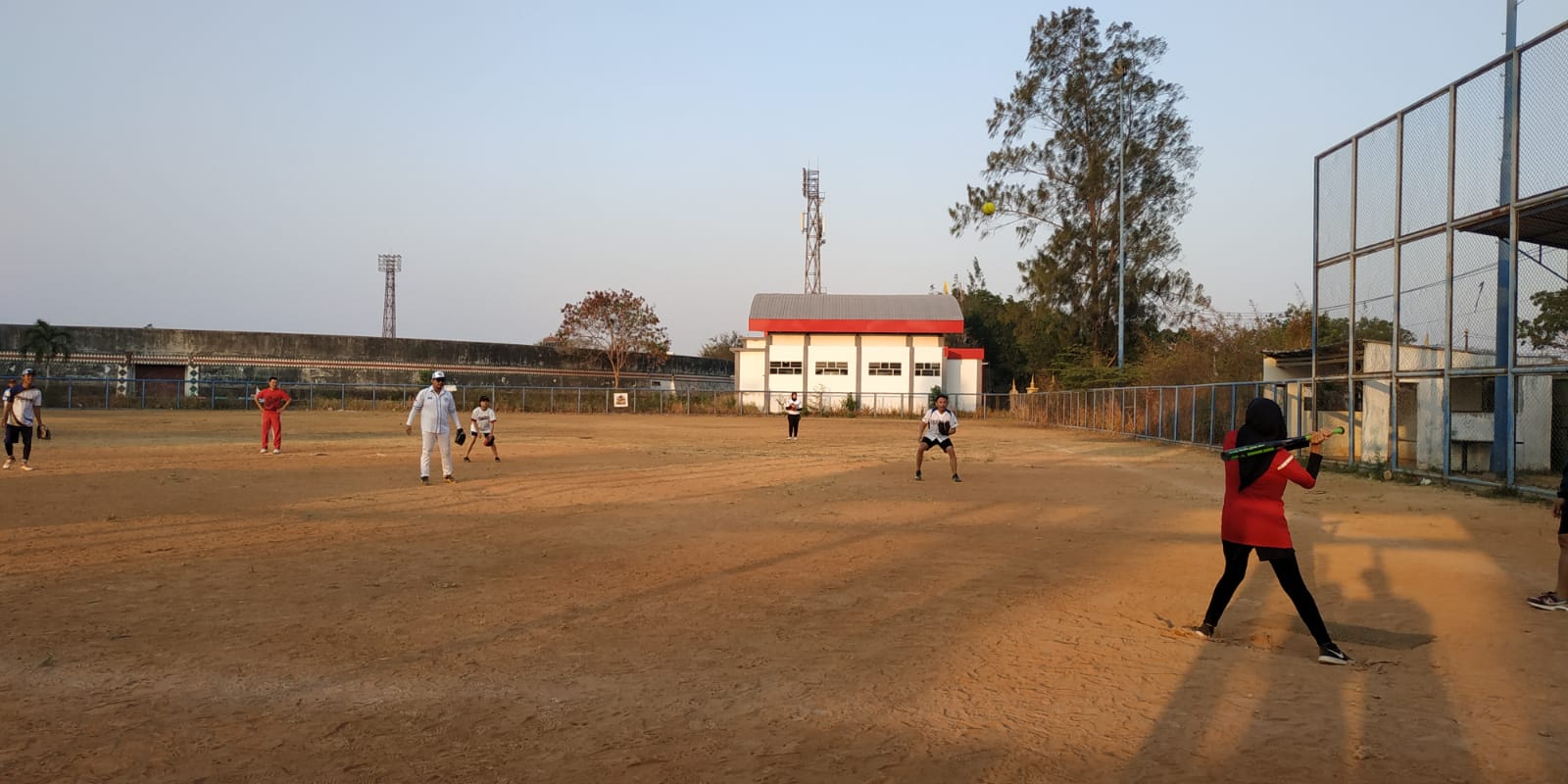 Sedang Hits di Jakarta, Mohicans Adakan Slow Pitch League