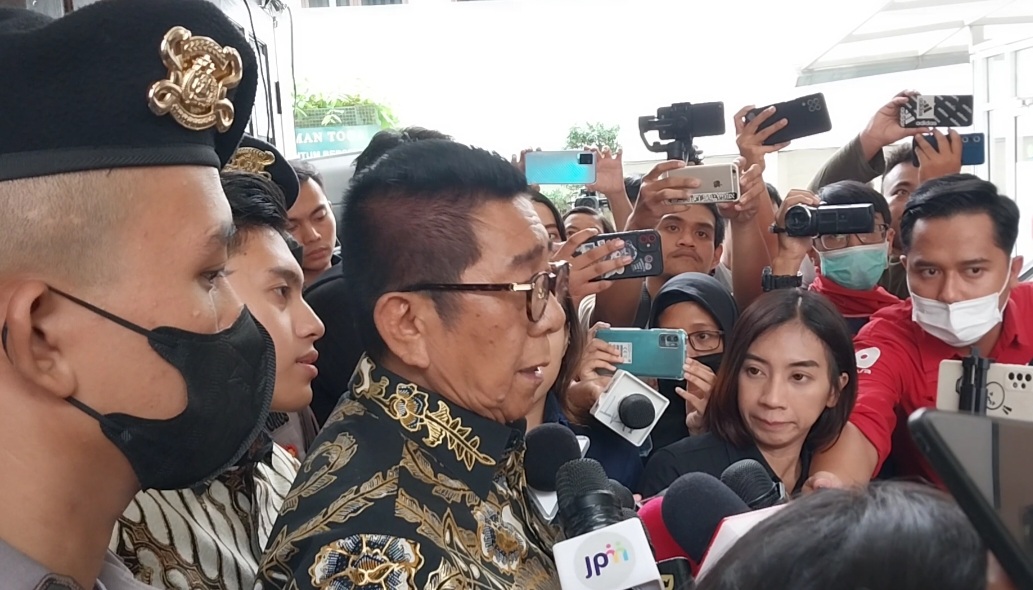 Penjelasan Henry Yosodiningrat: Ferdy Sambo Begitu Super Power