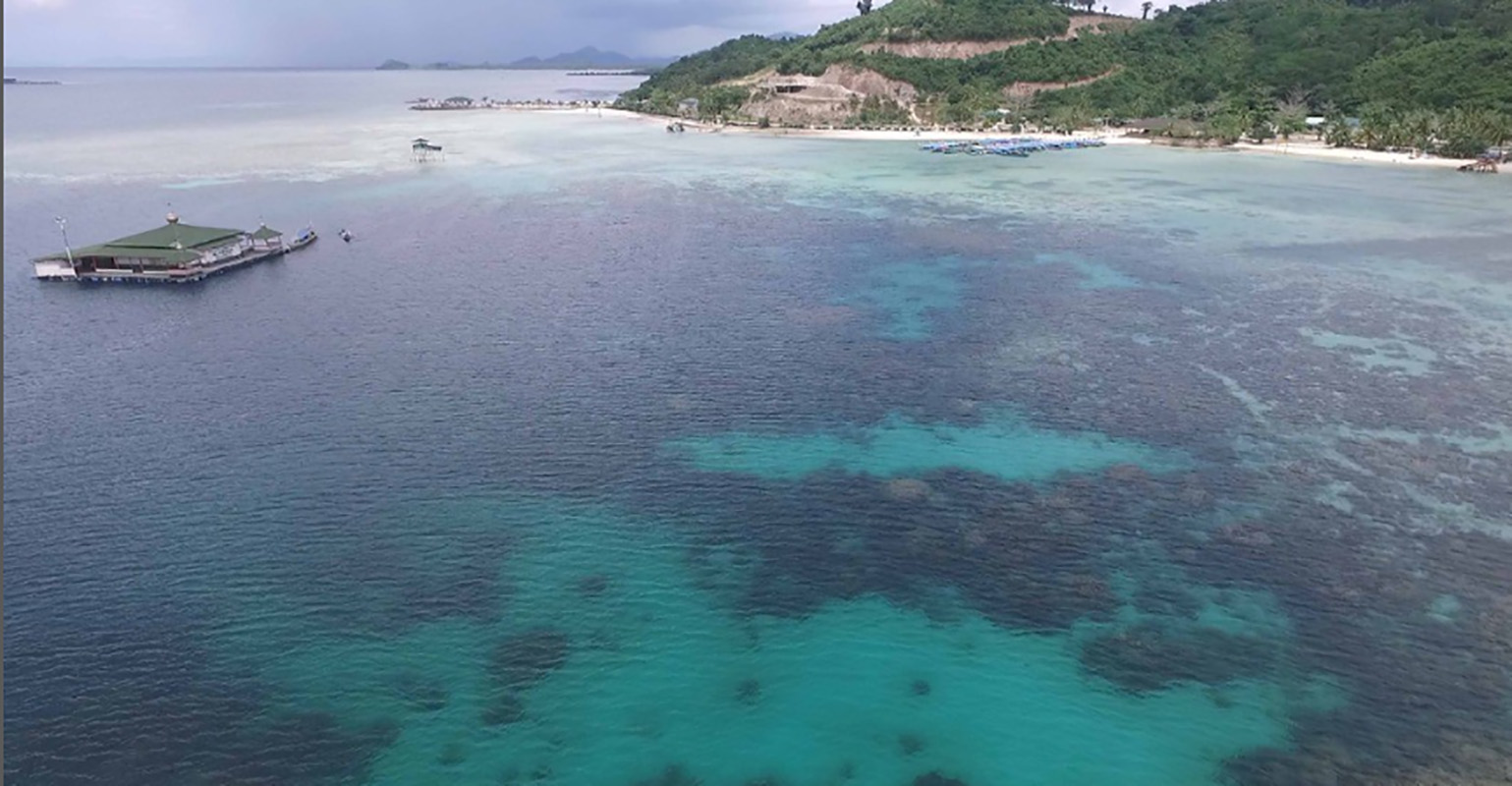 Nikmati Sensasi Berbeda di Pantai Sari Ringgung Lampung, Jalan di Pasir Timbul dan Ibadah di masjid Apung