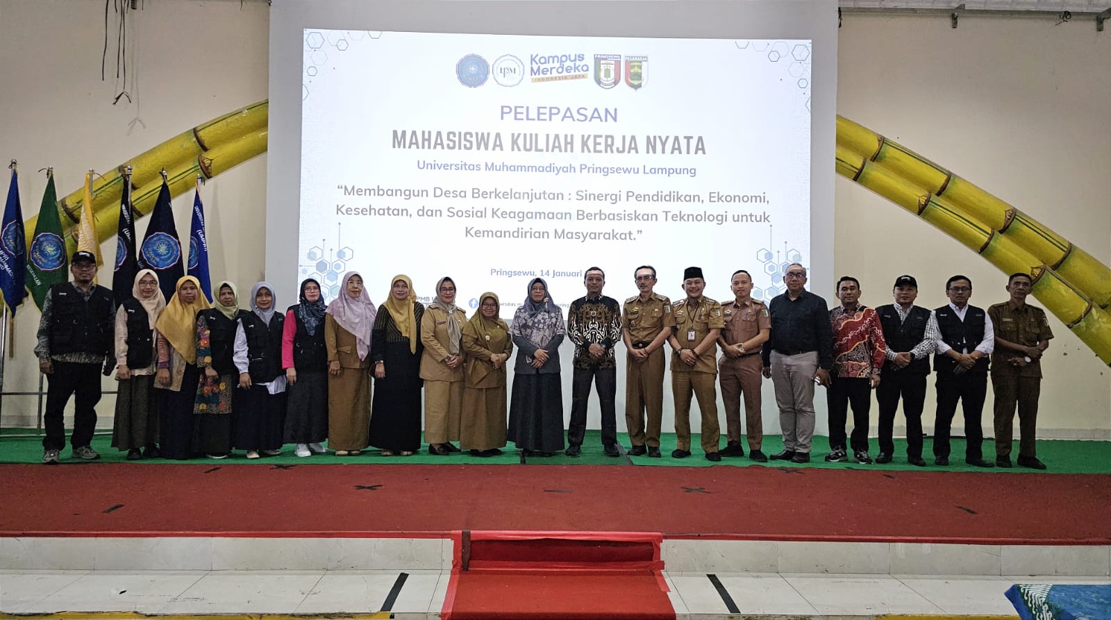 Universitas Muhammadiyah Pringsewu Lampung Lepas 606 Mahasiswa KKN di Dua Kabupaten