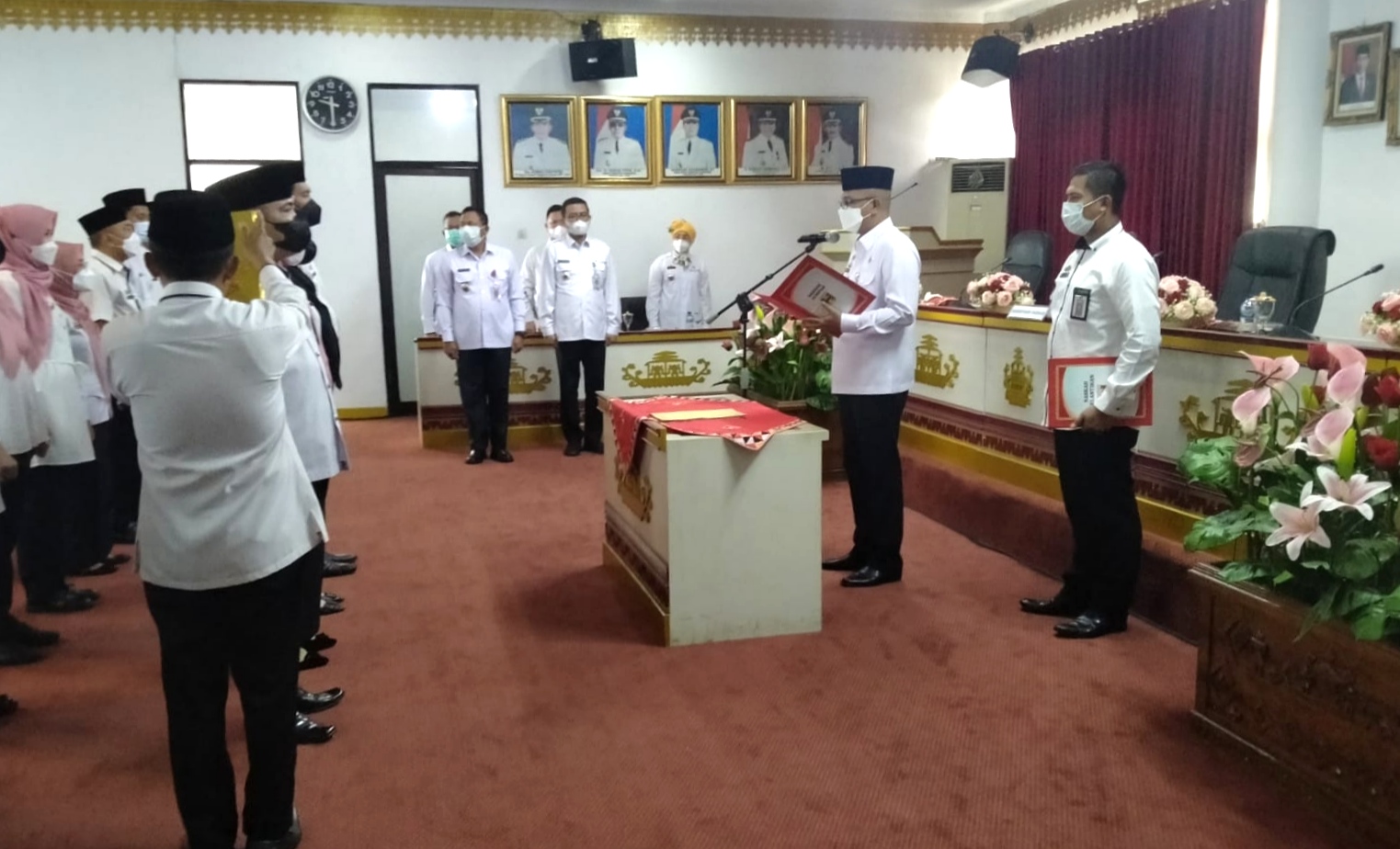 Sekkab Tanggamus Lantik 16 Pejabat Administrator, Pengawas dan Fungsional, Ini Pesannya