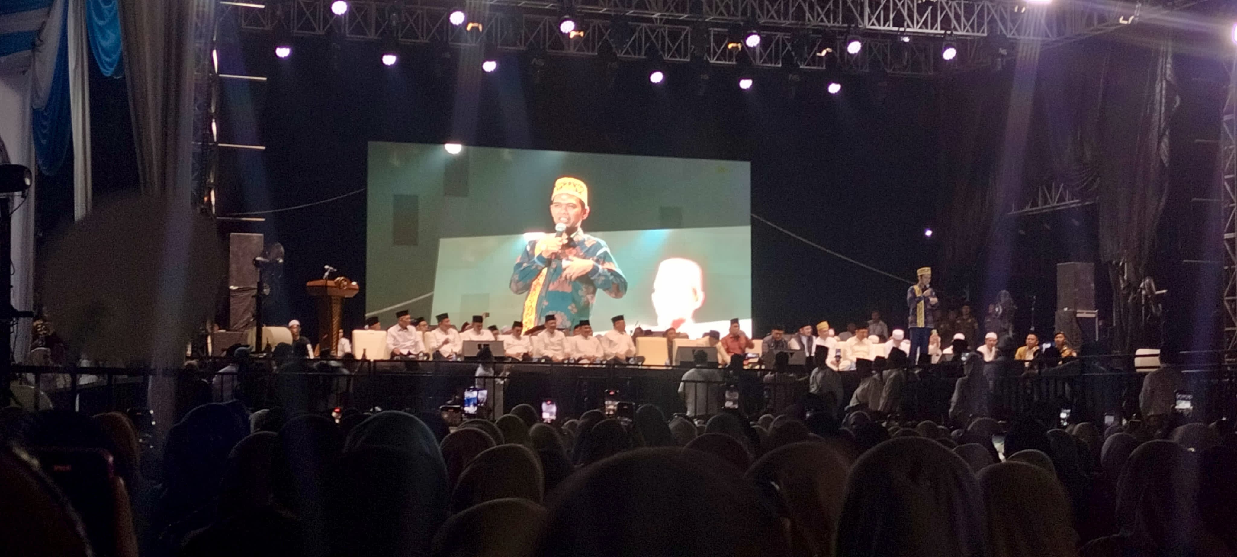 Ustad Abdul Somad Ajak Masyarakat Lampung Takut Kepada Allah