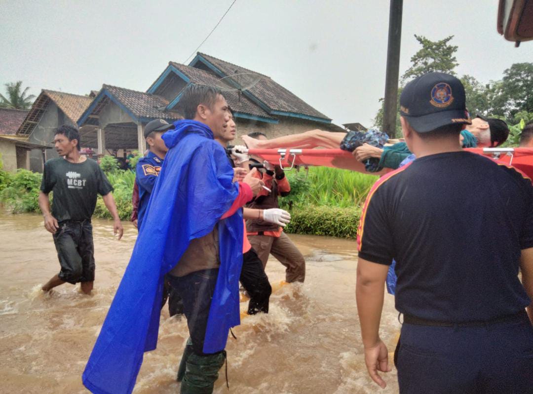 Innalilahi... Kakak Beradik di Lamsel Tewas Terseret Banjir
