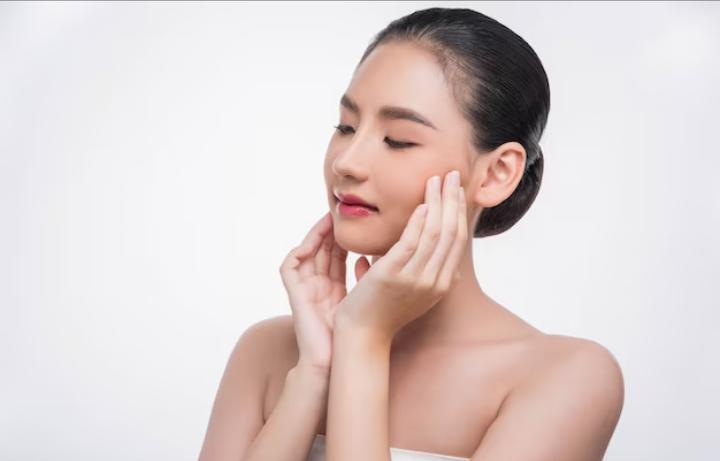 Lima Tips Mudah Bikin Wajah Glowing dan Halus Tanpa Kerutan