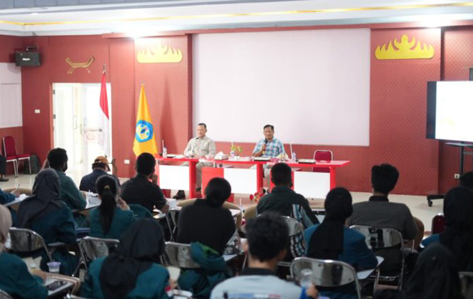 Unila Beri Pendidikan dan Latihan untuk Penerima Beasiswa