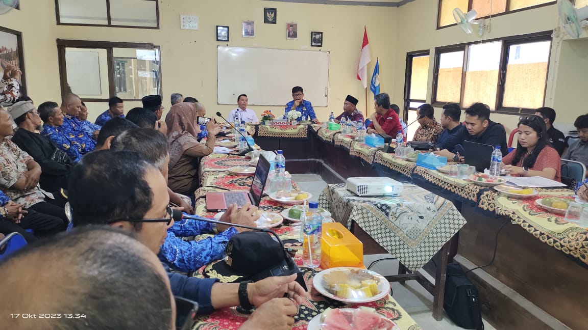 Turun ke Dipasena, Pejabat Kantor Staf Presiden Bahas HGU, Kerusakan Green Belt Hingga Tambak Liar