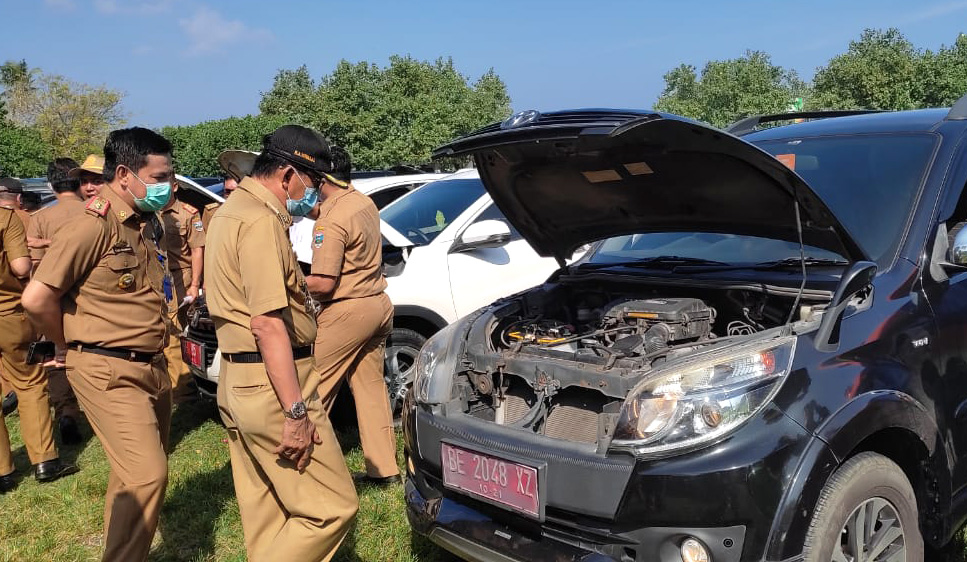 Periksa Randis Pejabat, Bupati Pesisir Barat Temukan Ini
