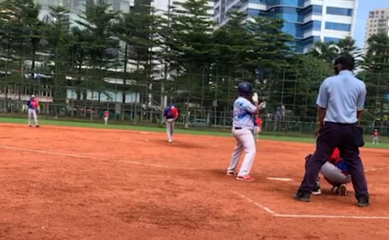 Tampil Perdana, Tim PON Softball Lampung Kalahkan Tiger Shark 8-3 di Kejuaraan GBK Championship