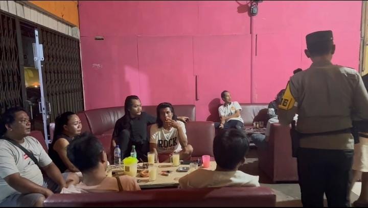 Polisi Razia Cafe Remang-remang yang Masih Beroprasi di Bulan Ramadhan