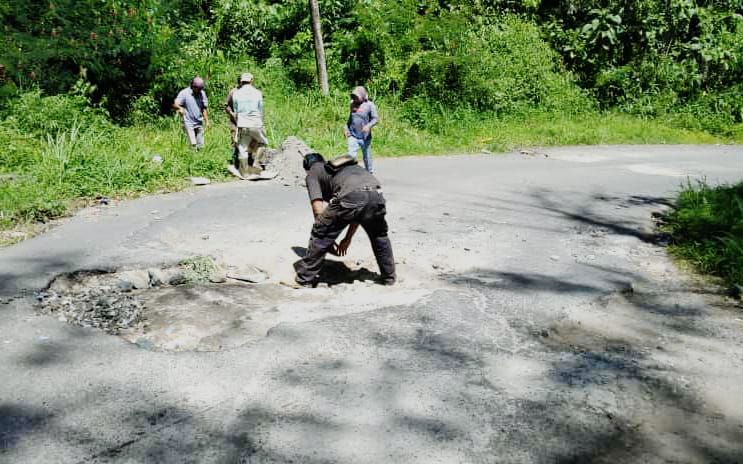 Menteri Mau Lewat, Jalan Liwa-Ranau Mendadak Diperbaiki