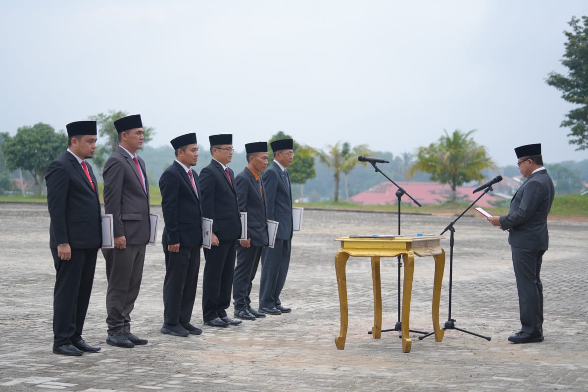 Pj Bupati Mesuji Lantik 6 Pejabat Eselon ll, Berikut Daftarnya