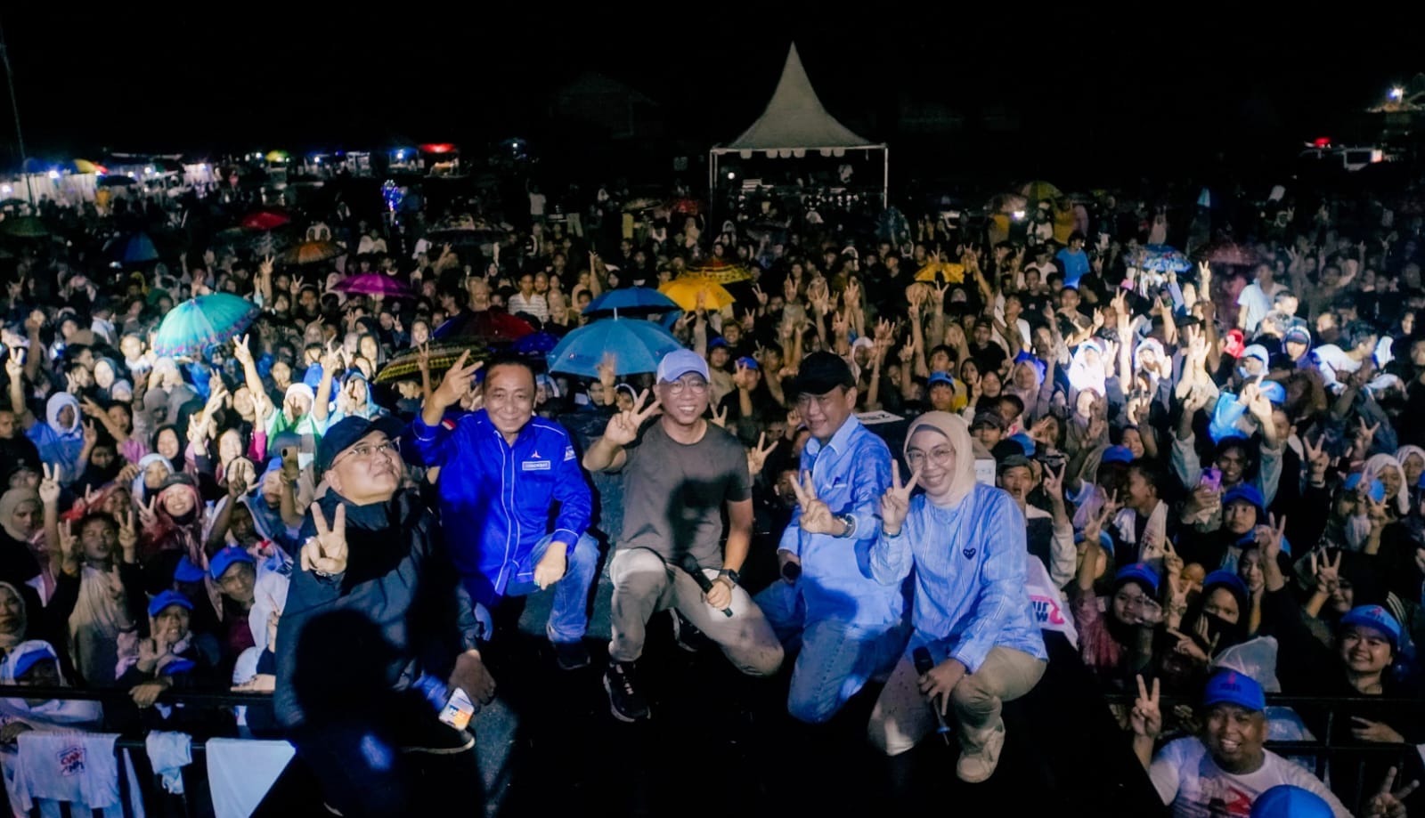 Konser Riang Gembira Bersama Mirza - Jihan dan Ali Rahman - Ayu, Ajak Masyarakat Mantap Pilih Nomor 2