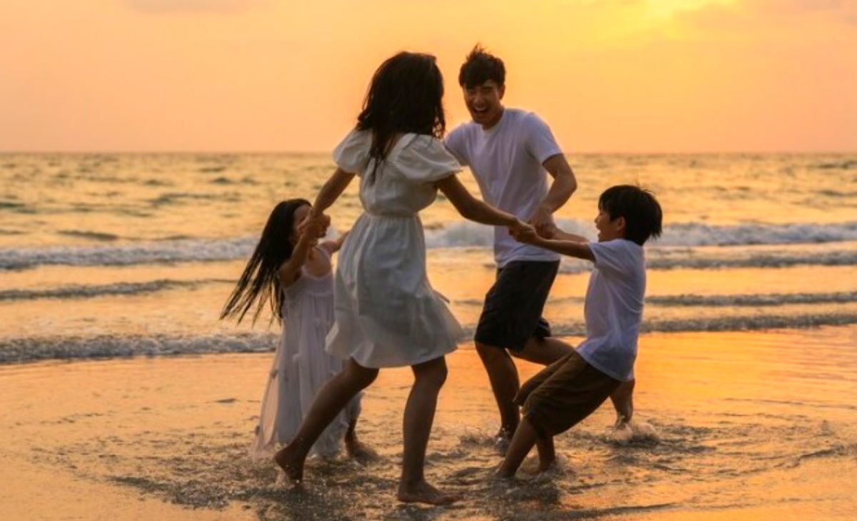 Tips Liburan Seru dan Nyaman Bersama Anak, Lakukan Hal Ini Supaya Rumah Aman Saat Ditinggal