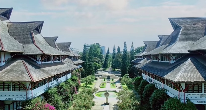 17 Universitas Negeri Terbaik di Indonesia, Kampus Kamu Ada Tidak?