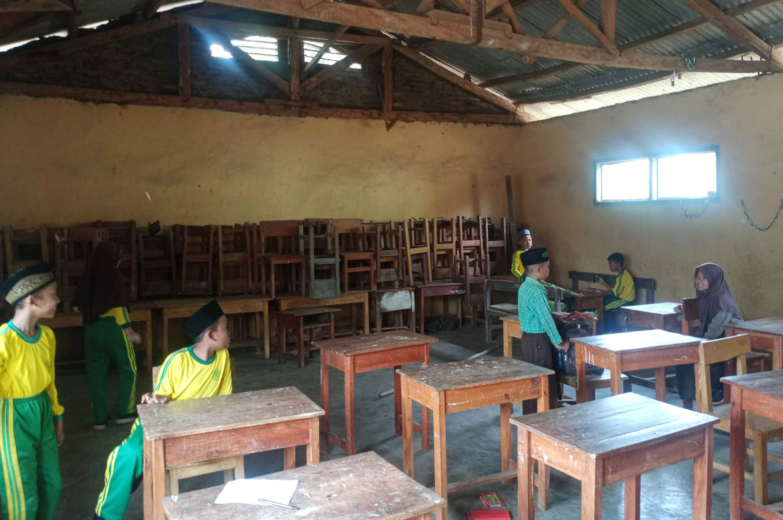 Dekat Dengan Kantor Bupati Pesawaran, Ini Kondisi Madrasah Ibtidaiyah Tamrinul Athfal