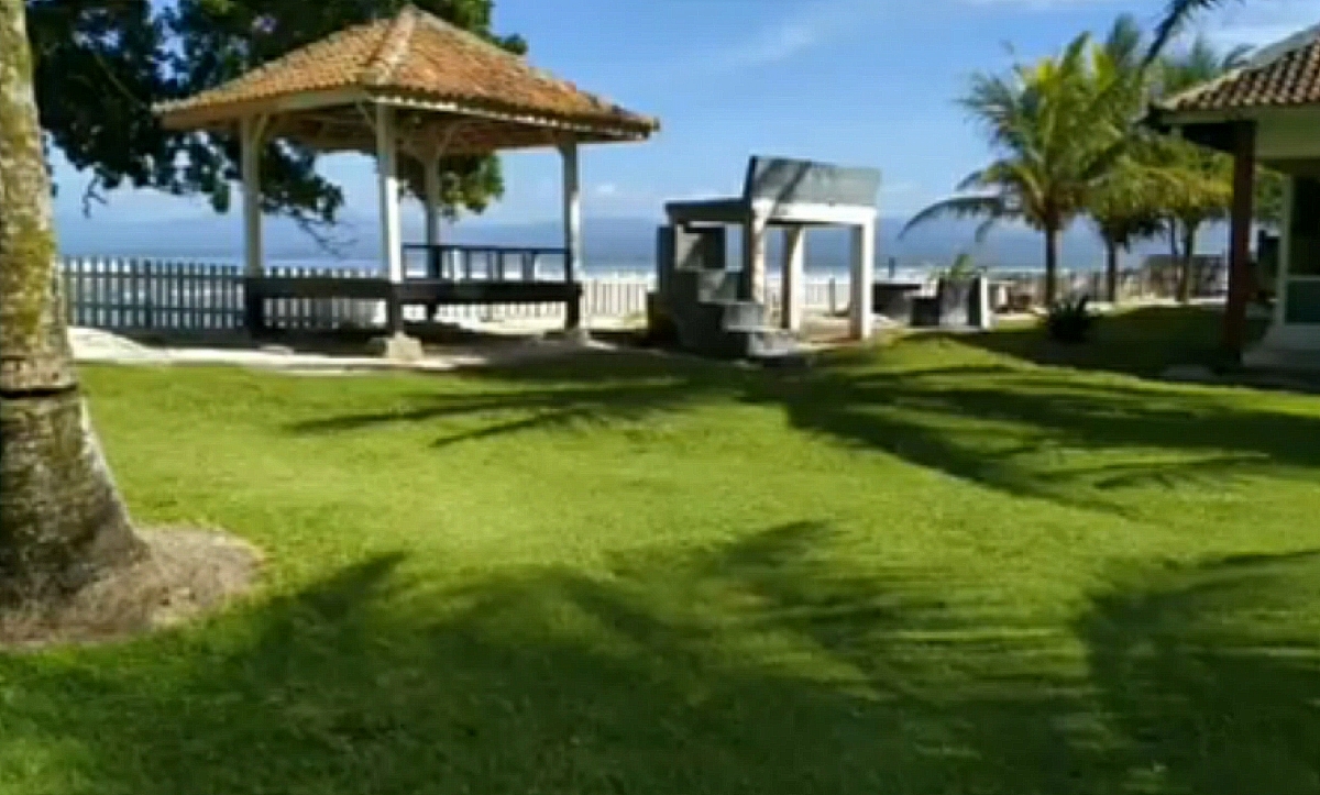Liburan di Family Losmen Krui yang Jadi Rekomendasi Tempat Staycation Seru Bareng Keluarga
