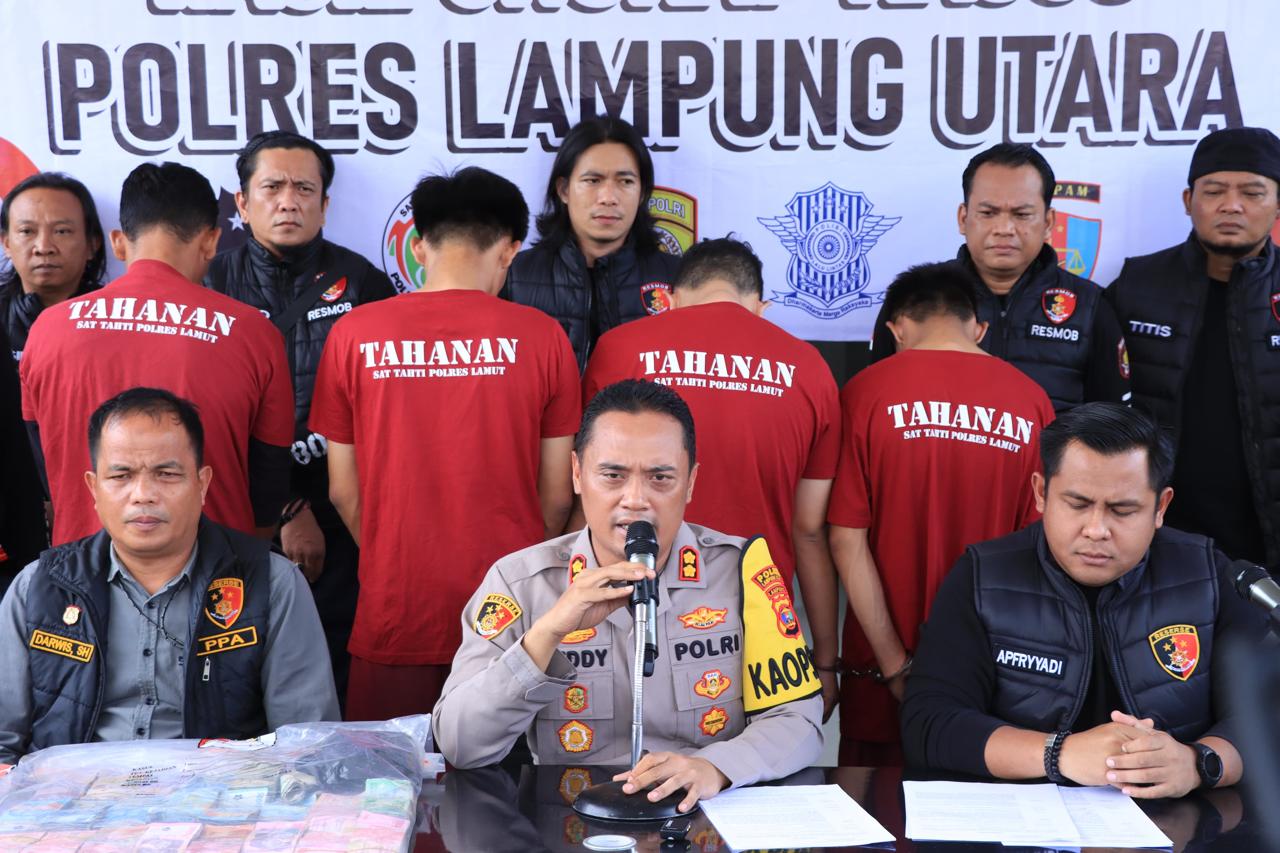 Ungkap Kasus Pencurian Mobil dan Pemerkosaan, Kapolres Lampura, Himbau Pelaku DPO Serahkan Diri