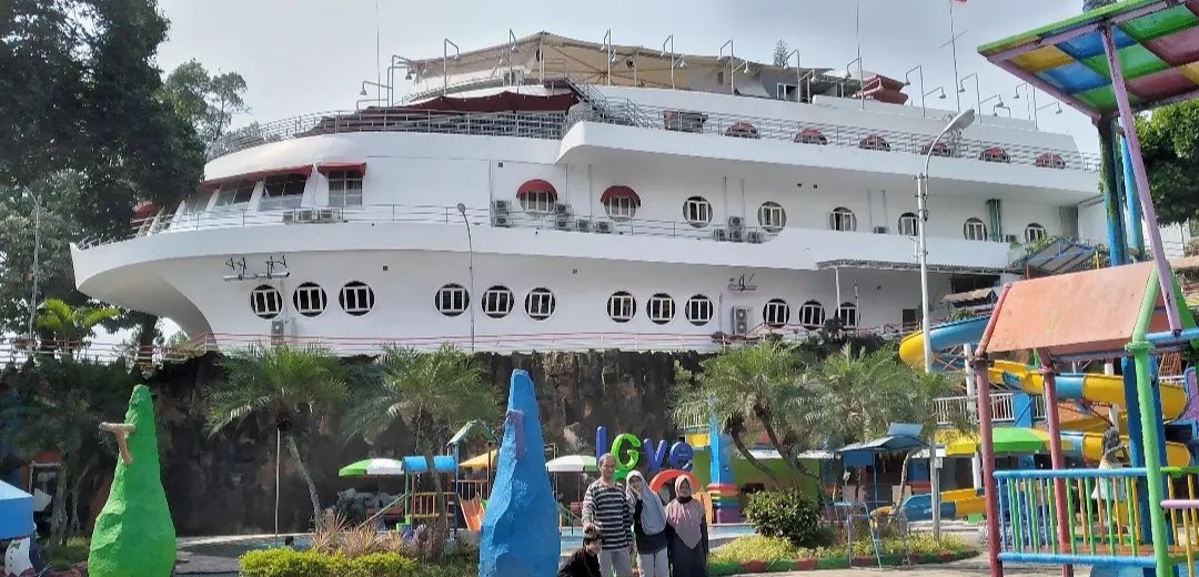 Daftar Hotel Tematik di Malang Cocok Staycation Akhir Tahun, Bak Liburan Wisata Alam hingga Kapal Pesiar