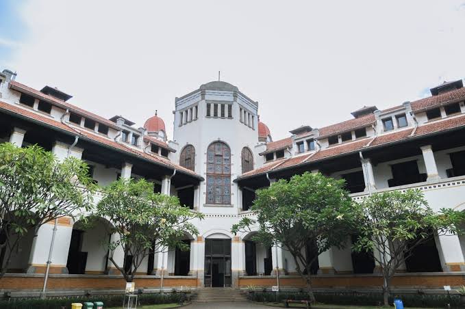 Banyak Terdengar Kisah Horor, Ini Fakta Wisata Sejarah Lawang Sewu di Semarang ternyata Justru Diminati