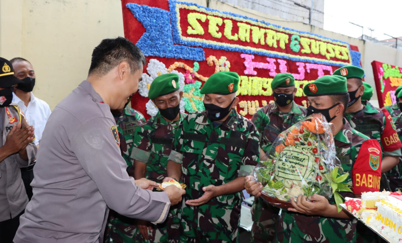 Mapolres Pringsewu ‘Dikepung’ Tentara