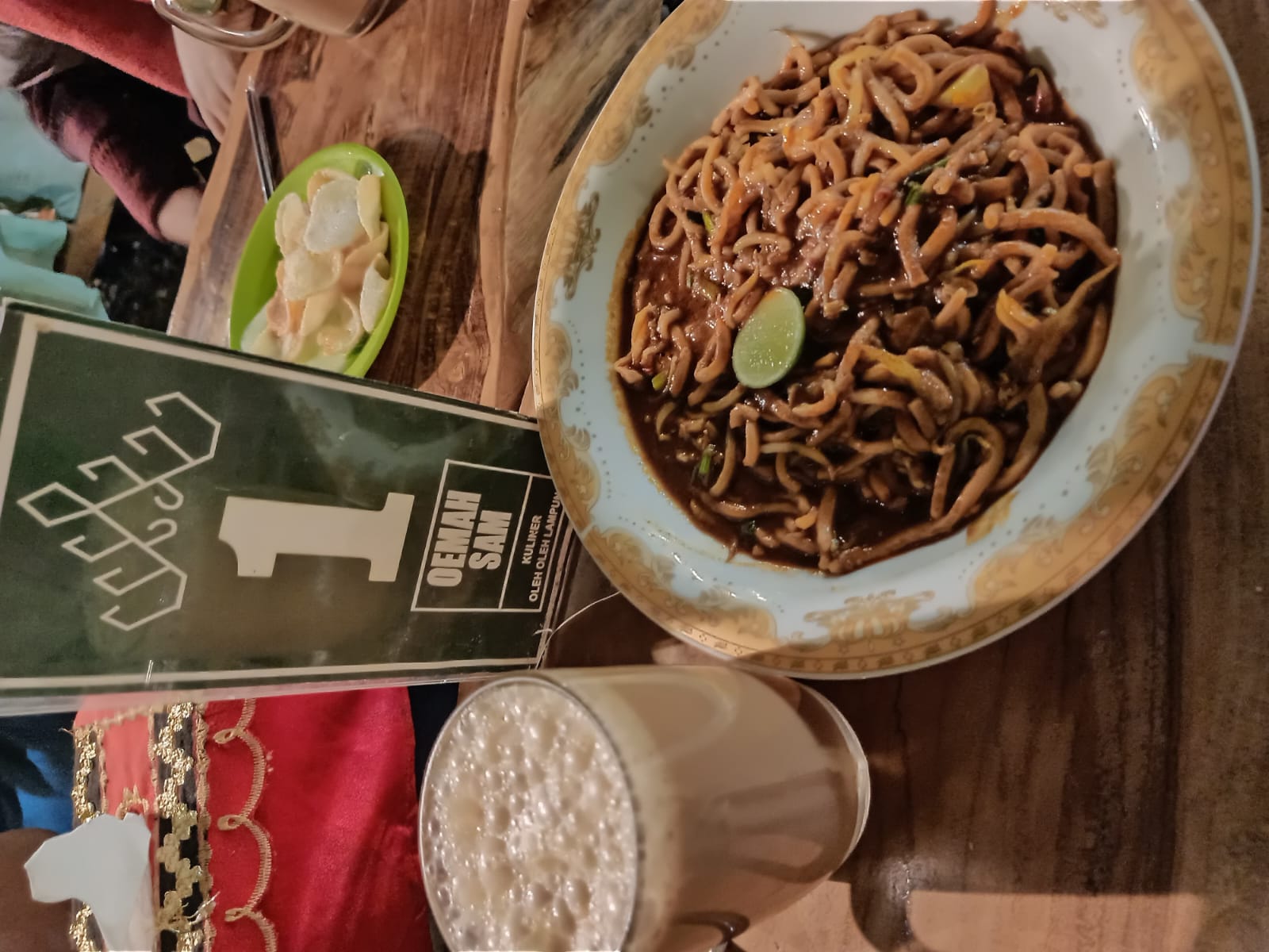 Sensasi Mie Aceh dan Seruit di Oemah Sam Bandar Lampung, Kuliner Lampung dan Aceh Yang Menggugah Selera
