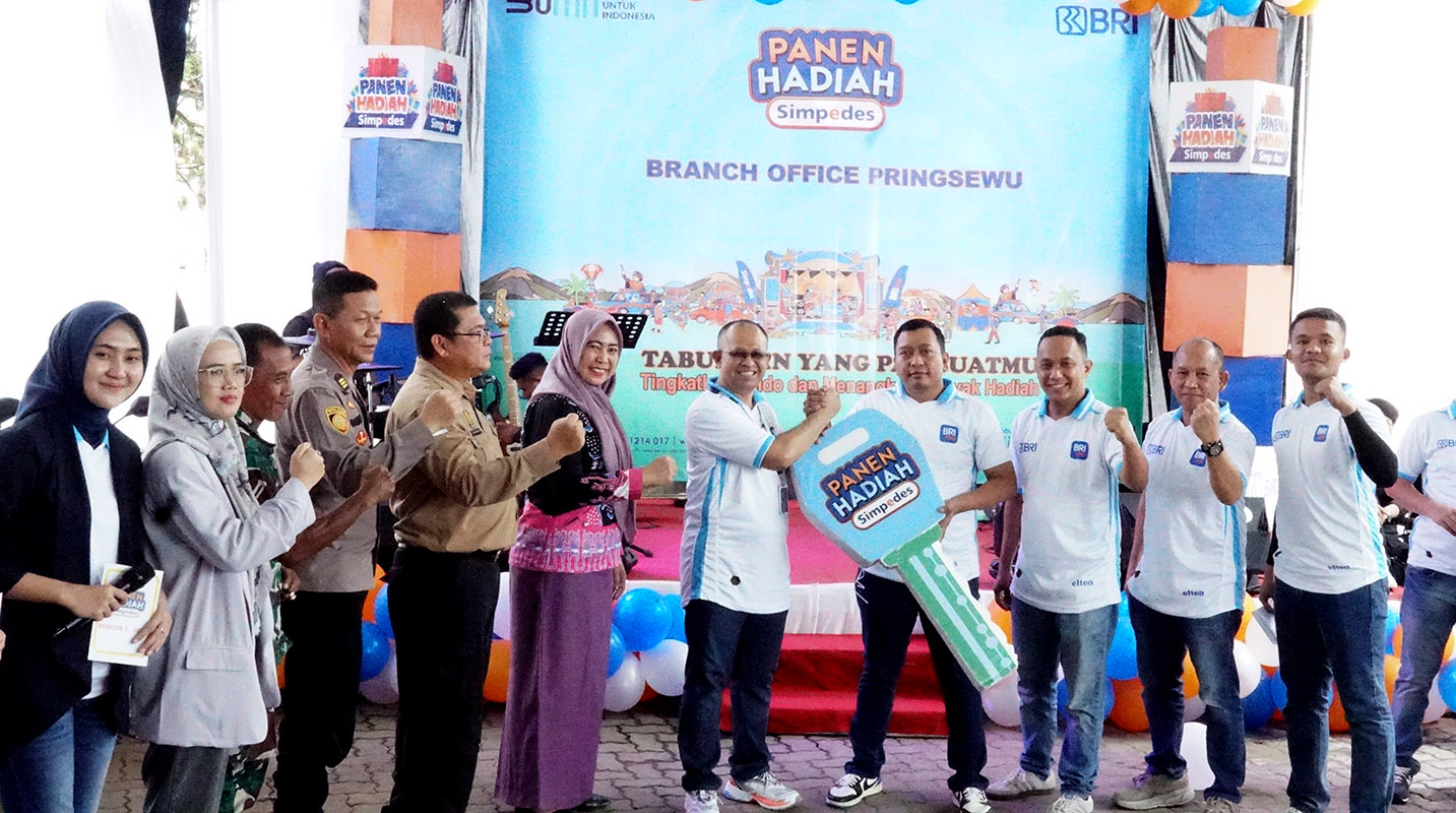 Undian Simpedes Periode Dua Tahun 2023, Nasabah Bank BRI Unit Pringsewu II Bawa Pulang Honda Brio