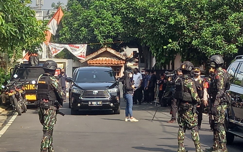 TKP Rekonstruksi Brigadir Yosua Dijaga Ketat Personel Brimob