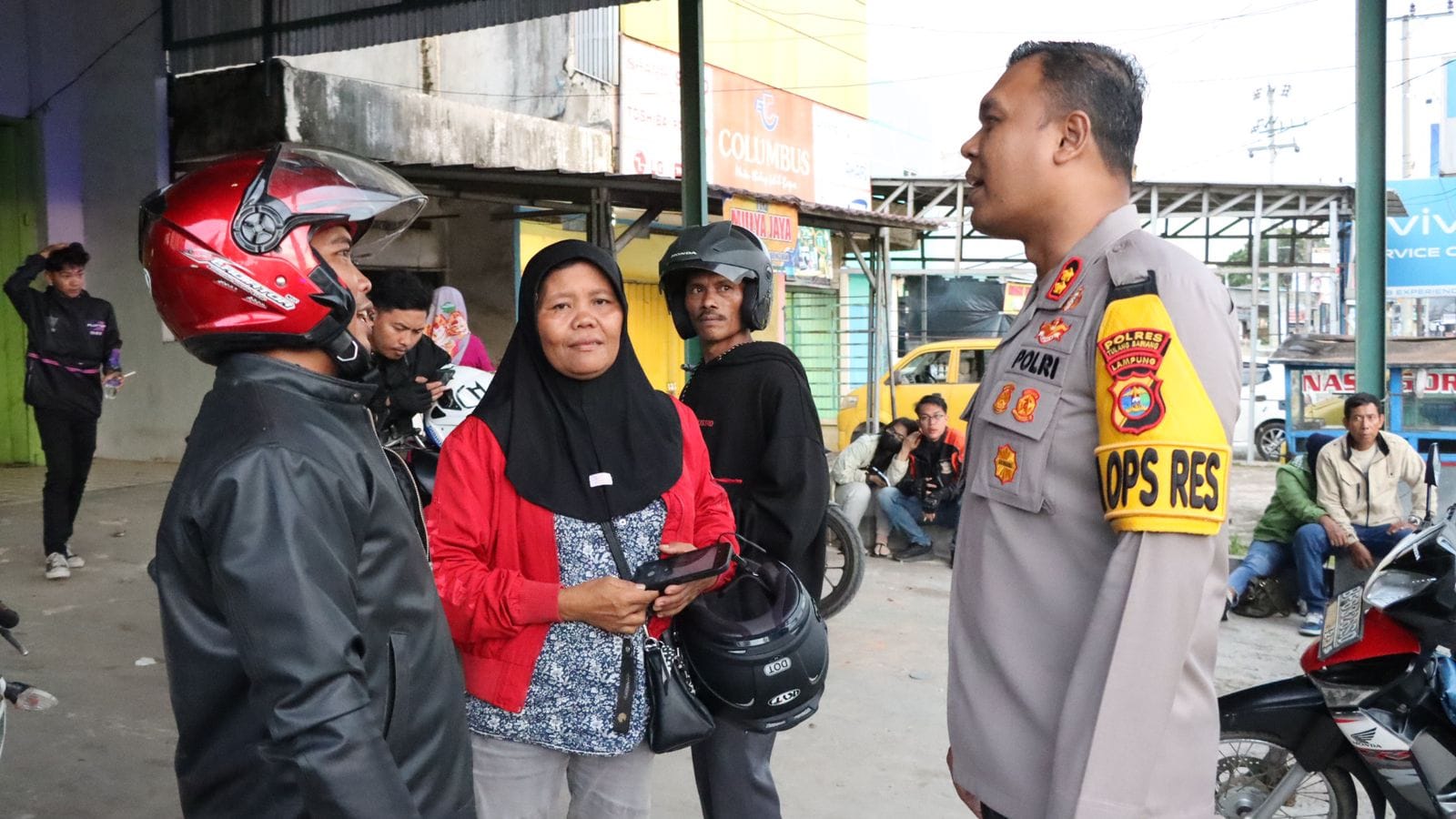 Arus Balik Lebaran 2024, Pemudik yang Melintas di Tulang Bawang Dapat Kawalan Polisi