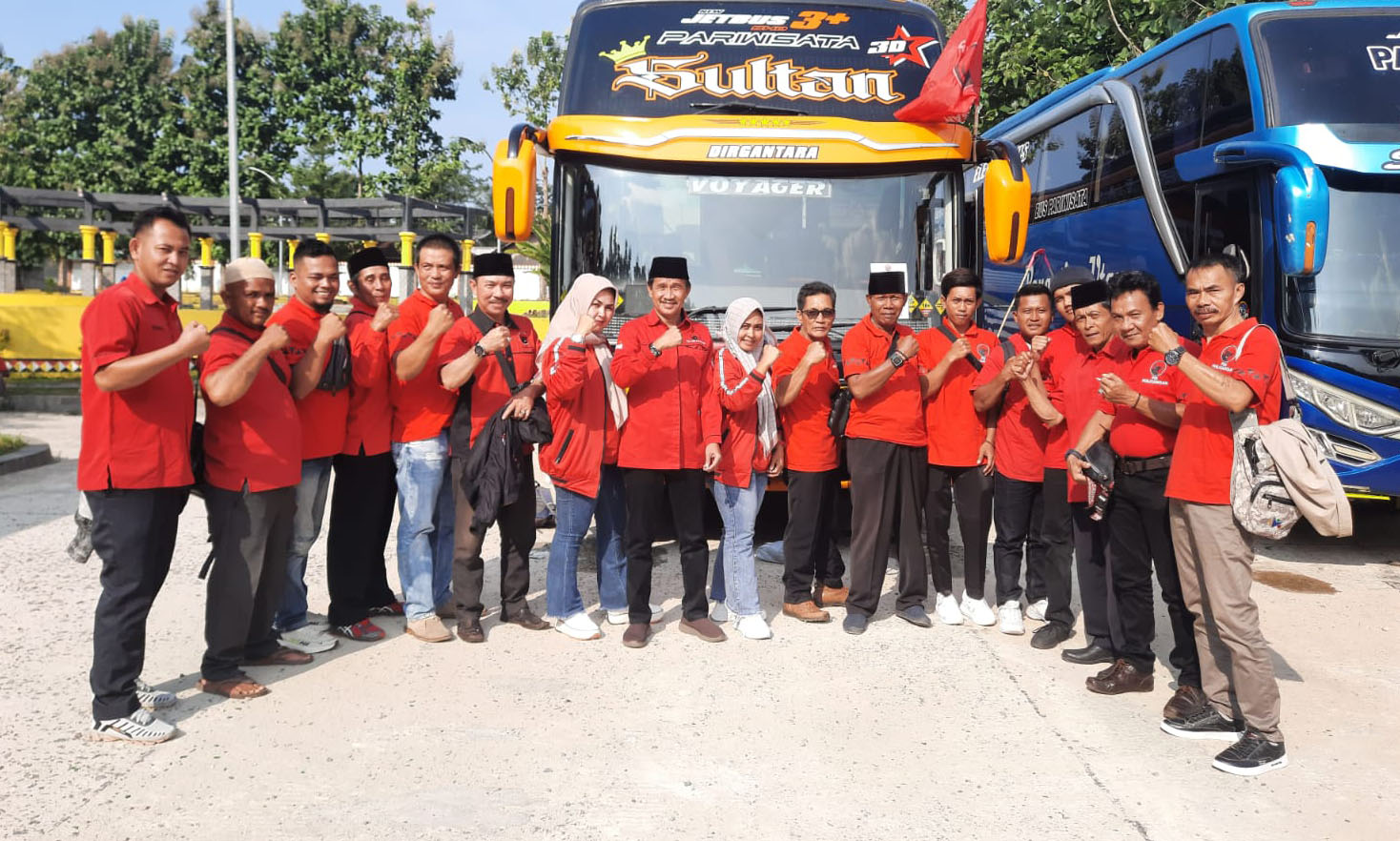 DPC PDIP Tanggamus Kirim 300 Peserta Ikuti Puncak Peringatan Bulan Bung Karno 2023