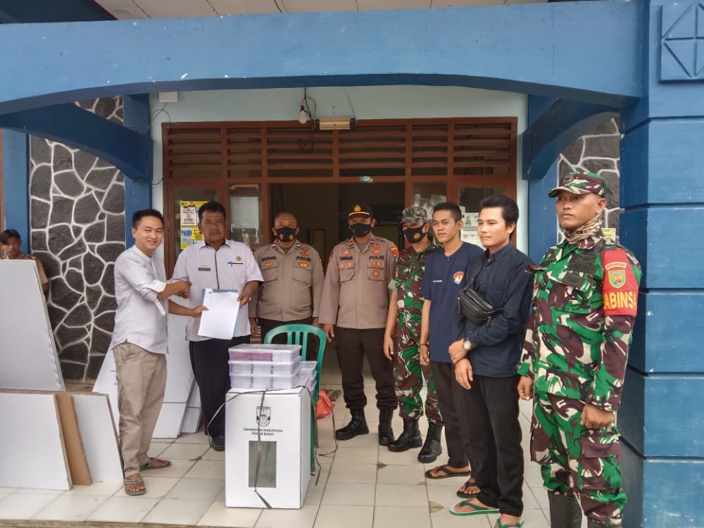 Sudah Rampung, Pendistribusian Logistik Pilkades Desa Terisolasi di Pesisir Barat