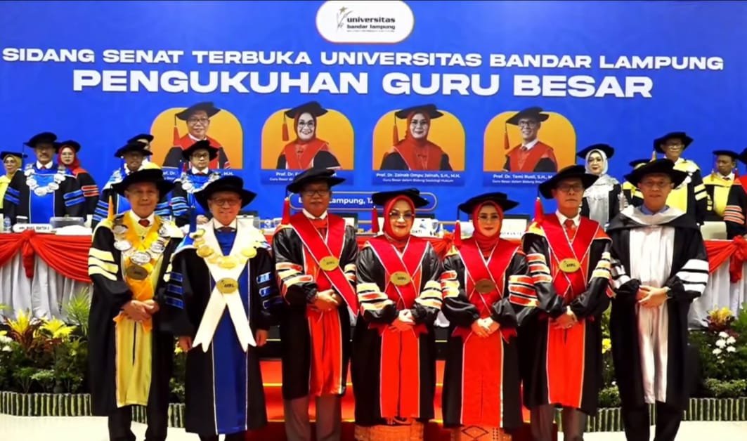 UBL Kukuhkan 4 Guru Besar, Targetkan Buka Program S3 Hukum Tahun Depan