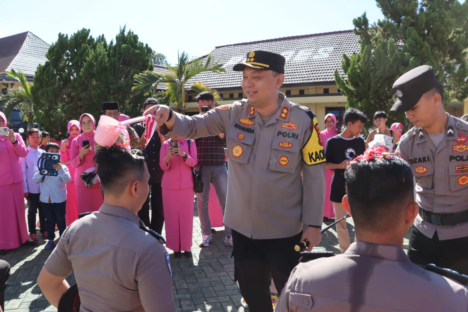 Sebanyak 31 Personil Polres Tanggamus Naik Pangkat