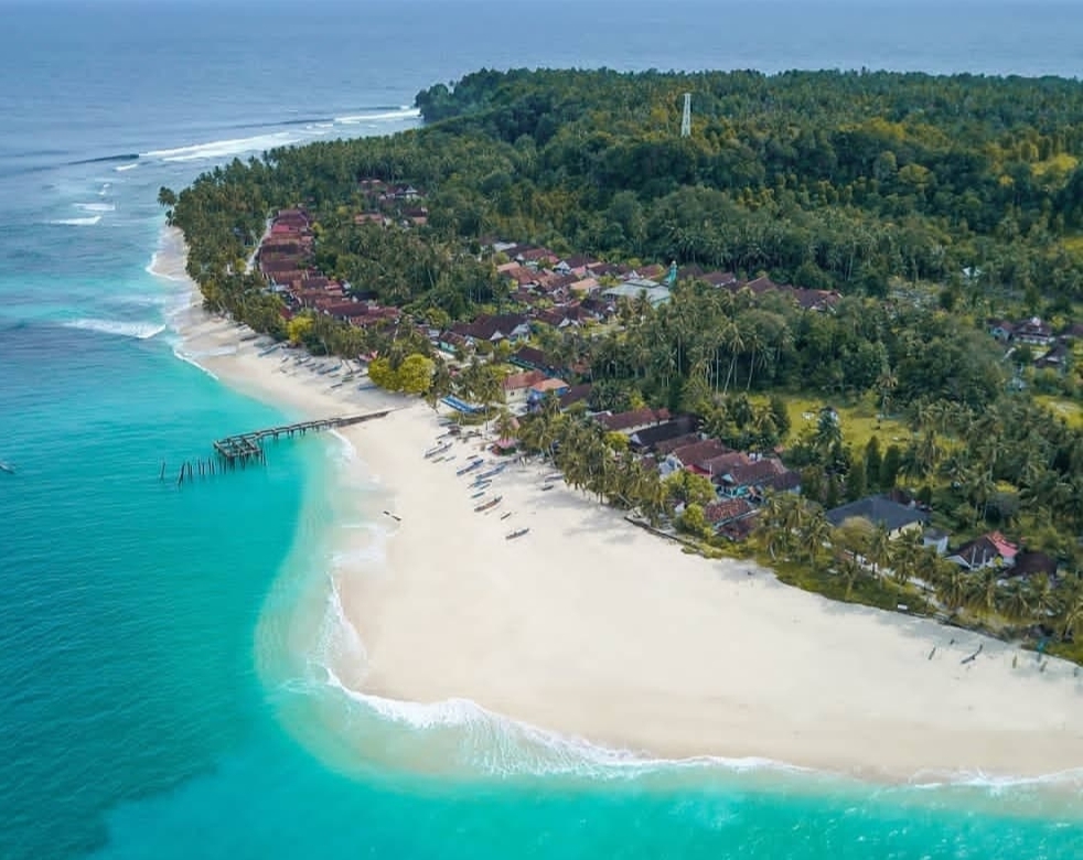 Hanya 7 Jam Dari Bandar Lampung, Wisata Pulau Pisang, Destinasi Pulau Tersembunyi di Pesisir Barat