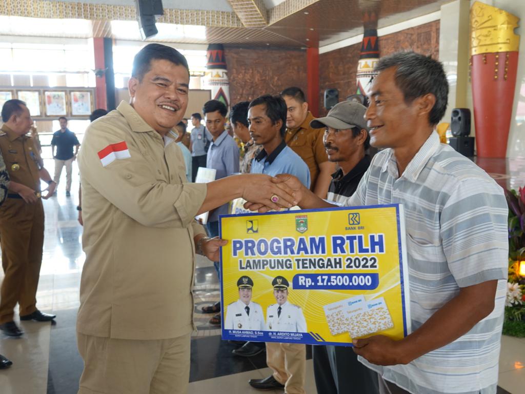 Bupati Musa Ahmad Targetkan Perbaiki 1000 Rumah Sebelum 2024