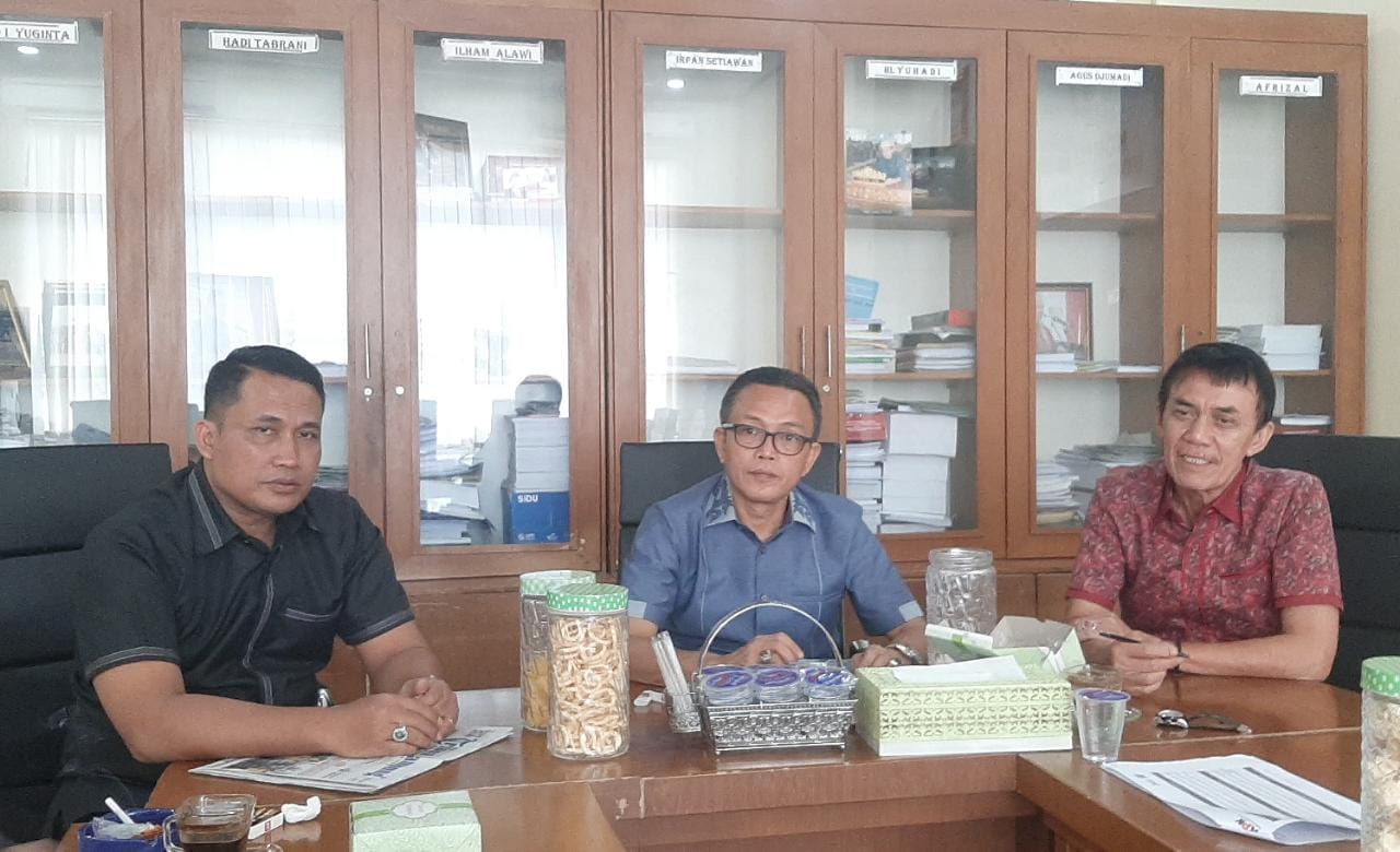 Ada Ceceran Tanah di Jalan, Pengawasan Dinas Terkait Harus Diperketat