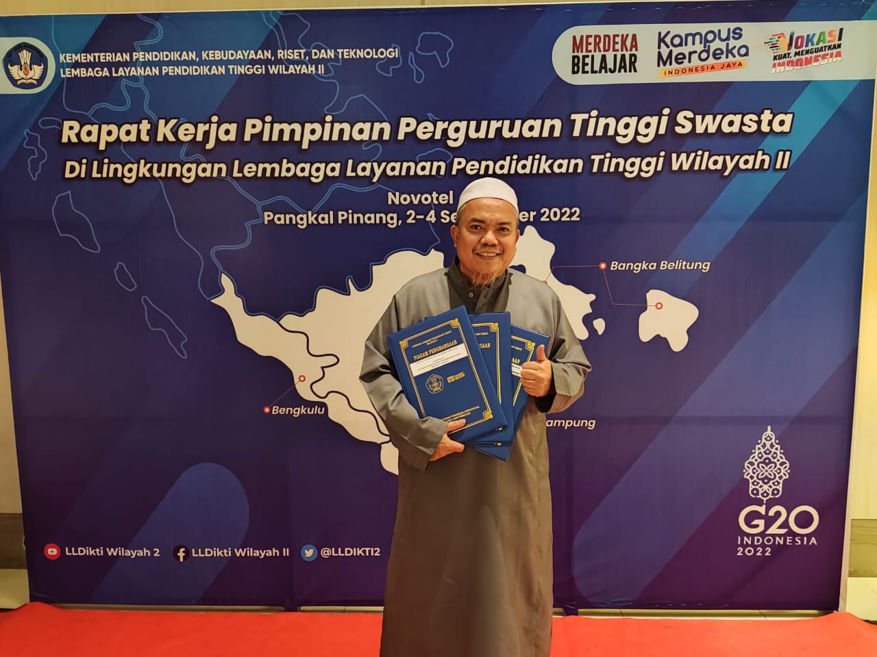 Selamat! IIB Darmajaya Raih Tiga Penghargaan dari LLDikti Wilayah II