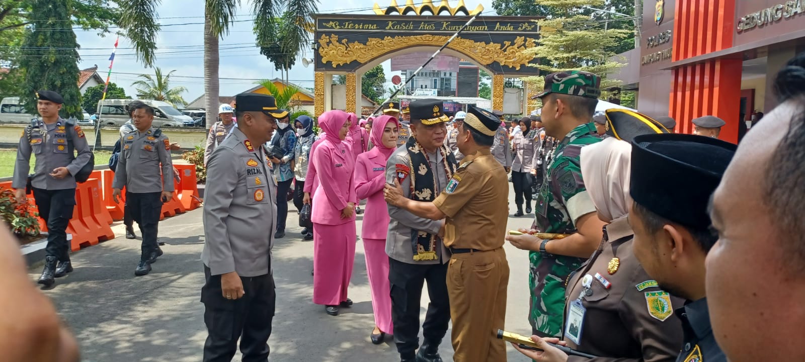 Kapolda Lampung Sambangi Lampung Timur, Ini Pesannya