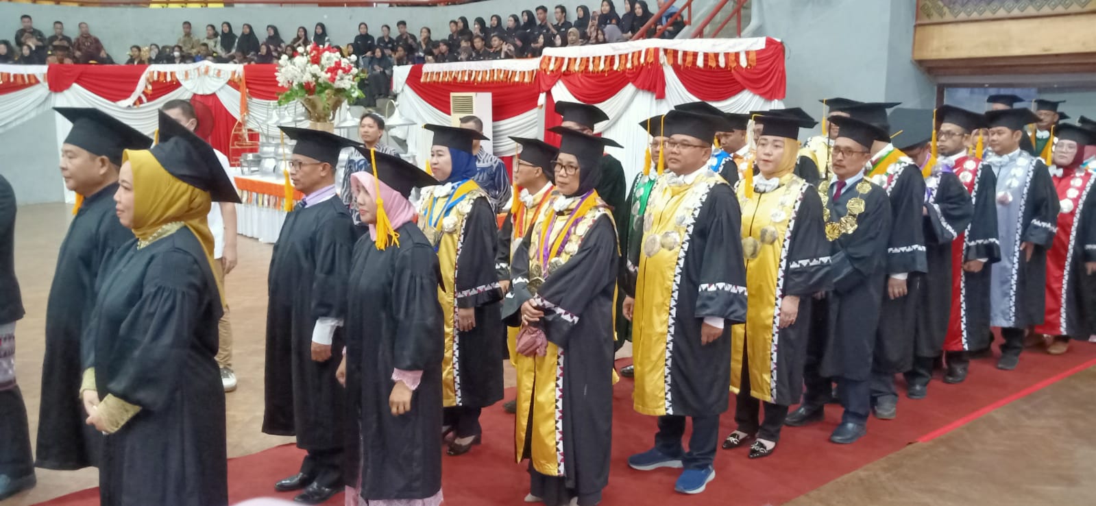 Ini Kata Prof Muhajir dan Prof Henry Yosodiningrat soal Pengukuhan Guru Besar Unila