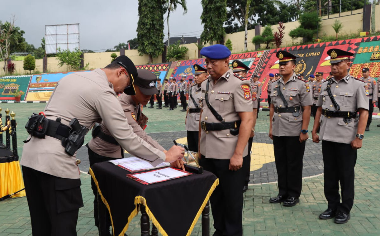 Jabatan Dua Kapolsek di Polres Tanggamus Lampung Diserahterimakan