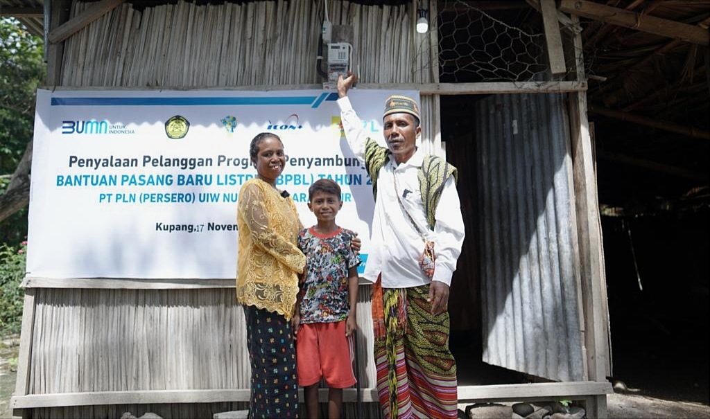 Distribution of PLN Electricity and New Installation Assistance for 80,183 households (RT) in the 3T area