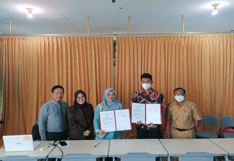 PKM UTI Kenalkan Game Meteverse dan Publik Speaking ke Siswa SMA Bodhisattva